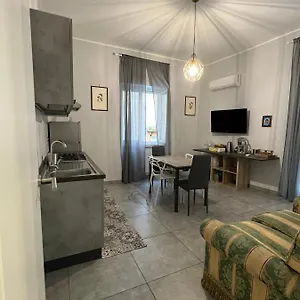 Appartement Casa D10s Centro Spagnoli, Naples